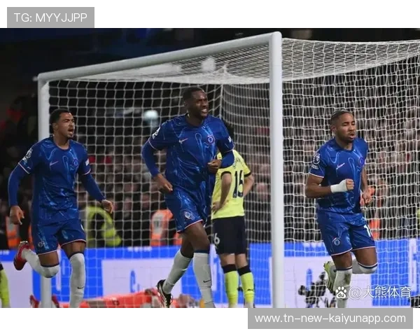 切尔西在斯坦福桥稳扎稳打，恩昆库连线流畅